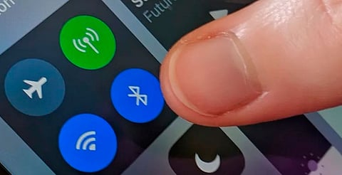 El ataque conocido como Bluesnarfing permite robar datos sin que lo notes