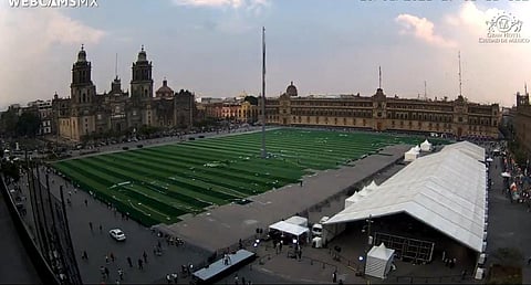 Buscan Récord Guinness con clase masiva de fútbol en el Zócalo de CDMX