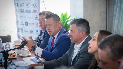 Presenta Carlos Torres Piña transformación institucional al Consejo Coordinador Empresarial
