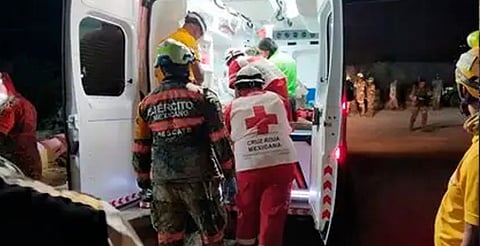 Minero michoacano rescatado está estable y sin lesiones graves, reportan