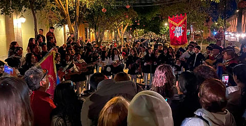 Estudiantina celebrará a mamá con callejoneada gratuita en Morelia 🎶