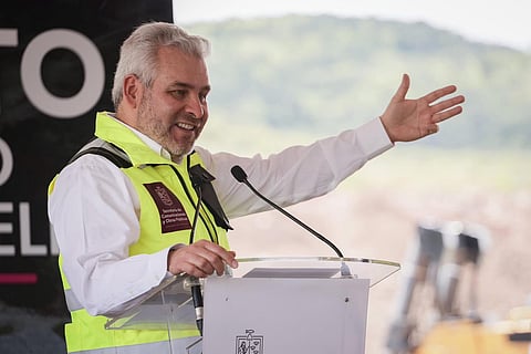 Firman convenio para nueva autopista de la agroexportación; conectará el corazón agrícola del estado: Bedolla