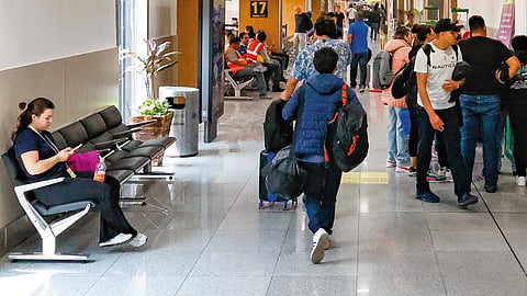 Buscan frenar explotación infantil en aeropuertos durante el Mundial 2026