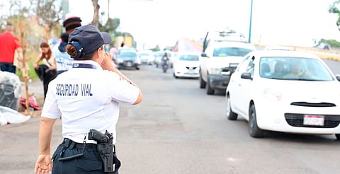 Estacionamientos disponibles desde las 15:00 horas; apertura de puertas al público a las 18:00 horas