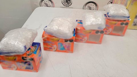 Intentaban enviar droga camuflada en cajas de dulces en Michoacán; perro antidrogas la descubre