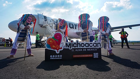 Con récord de pasajeros, aeropuerto de Morelia alista ampliación, anuncia Bedolla