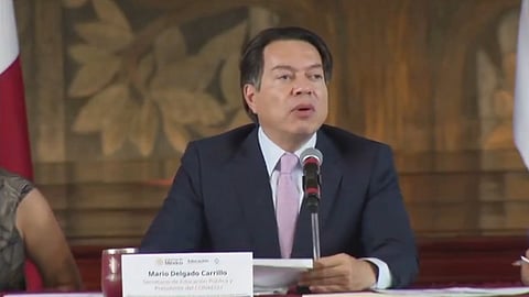 “La carga cae en las mujeres”: Mario Delgado critica modelo laboral que afecta a familias