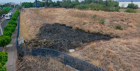 Así quedó el terreno afectado por el incendio de ayer en CU