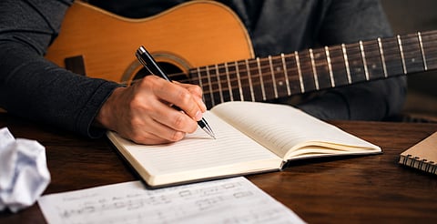 ¿Escritor o compositor? Esta convocatoria en Morelia podría interesarte