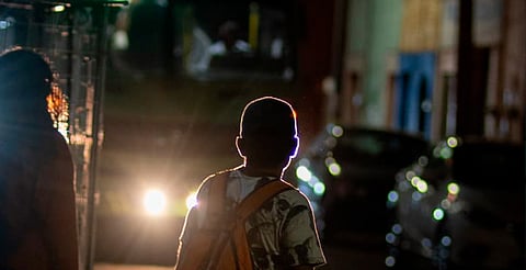 Entre combis y camiones: el ritmo nocturno de Morelia