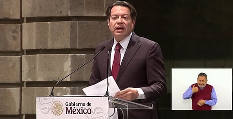 SEP anuncia aumento salarial de 9% para maestros en México