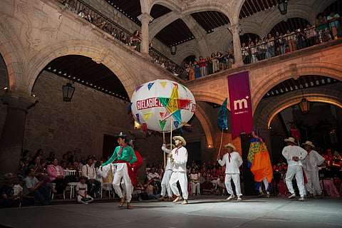 Morelia celebra su aniversario 485 al ritmo de la Guelaguetza 
