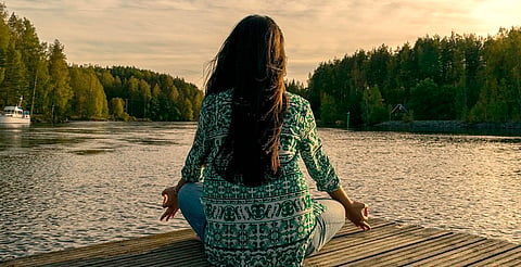 La meditación “reprograma” la mente más rápido de lo pensado 