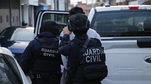 Cateo en Villas del Real revela presunto punto de distribución de droga; hay un detenido