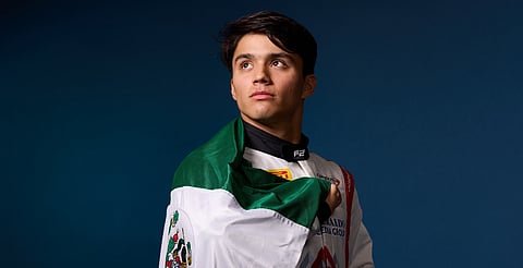 Noel León hace historia en Canadá y pone a México en la cima de F2