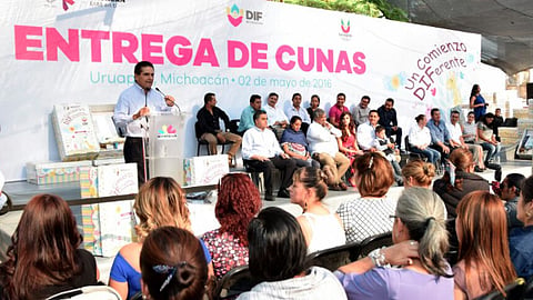 Aureoles dijo que las niñas y niños tienen derecho a la alimentación, a la salud, a la educación de calidad, a un ambiente sano