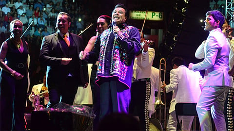 Juan Gabriel deleita y sorprende en Morelia