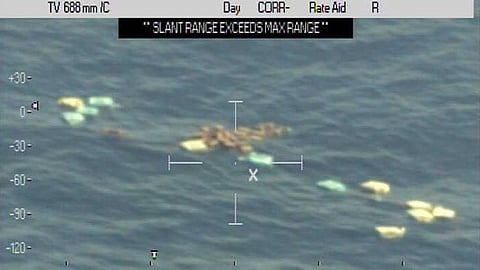 Los bultos asegurados fueron trasladados al muelle de la Décimo Cuarta Zona Naval en Puerto Chiapas