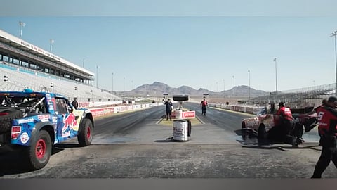 La carrera comienza en el minuto 10:19