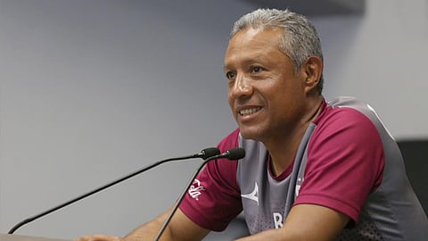 El técnico de Monarcas opinó que se debe comenzar a trabajar en poder tener una Liga MX más competitiva (Foto: ACG)
