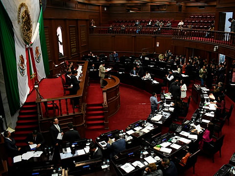 Faltistas la mayoría de los diputados michoacanos
