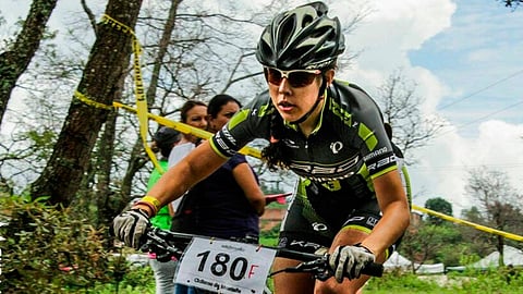 La atleta michoacana espera mantener el buen nivel de este 2017, que le permitió destacar a nivel nacional, estatal e internacional en el ciclismo de montaña (Foto: Archivo)