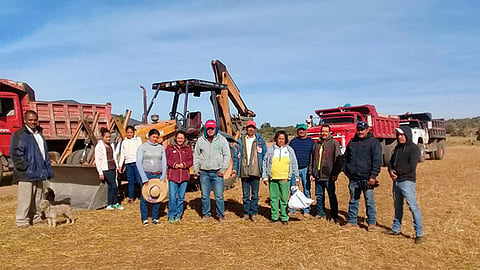 Esquivel Pérez informó que este es solo una de los compromisos que se pactaron con el edil municipal de Contepec (Foto: Cortesía)