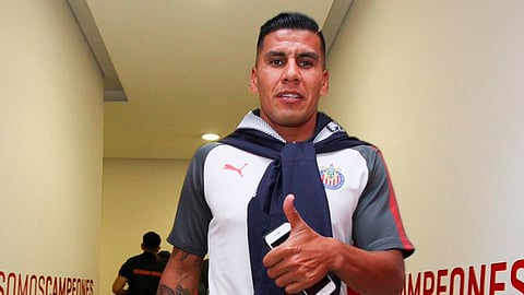 (Foto:  @Chivas)
