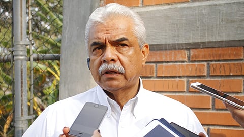 Roberto Valenzuela propuso que los nuevos empleados que ingresen al organismo tengan prestaciones de ley y no lo contemplado en el Contrato Colectivo de Trabajo (Foto: Archivo)


