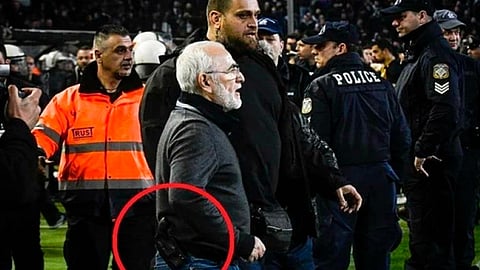 El “fair play” se diluye en un partido que de a poco se va inclinando a favor de los más violentos (Foto: @juanpasten2010)

