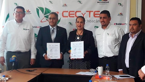 Alejandro Bustos Aguilar indicó que la institución a su cargo ha impulsado la certificación de personal del Cecytem