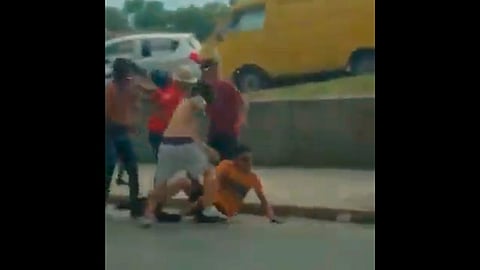 Ocurrió en la avenida Aztlán (Foto: Captura de pantalla)