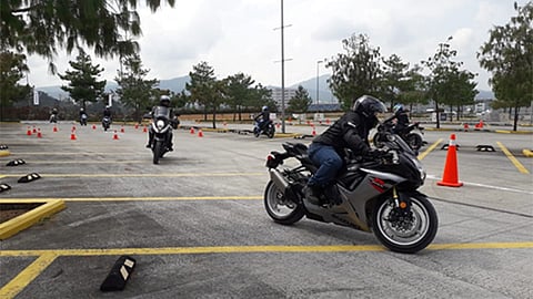Muestran la fuerza de Suzuki con test drive en Altozano