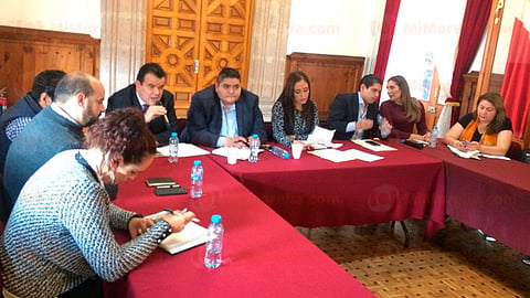El encuentro se llevó a cabo en el salón de recepciones del Congreso local (Foto: Sayra Casillas)