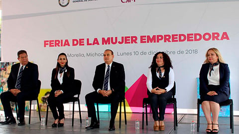 La PGJE refrenda su compromiso de garantizar la correcta prestación de servicios a la ciudadanía, con personal capacitado y especializado en cada una de sus áreas (Foto Cortesía)