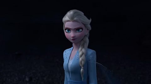 Elsa trabaja en controlar sus poderes (Foto: captura de video)
