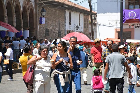 Los domingos peatonales fomentan la cohesión social: Víctor Báez
