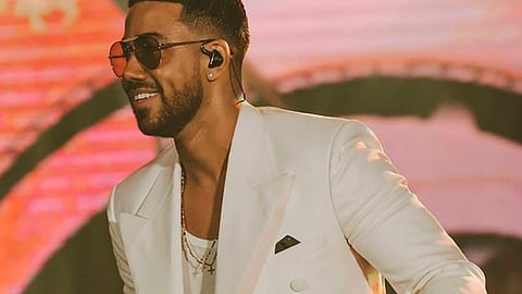 (Foto Facebook: Romeo Santos)