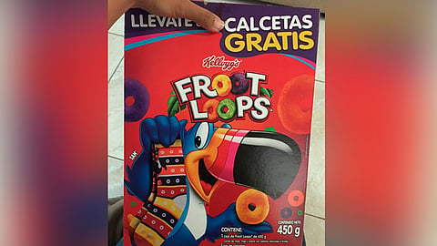 Recuerda antes de adquirir tu cereal, revisar tu caja y asegurarte de que en la parte delantera aparezca Sam tomando unas calcetas con su ala (Foto: @mascorro_andrea)