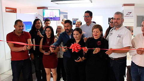 Sergio Pimentel explicó que el proyecto se concibió a partir de que constantemente reciben solicitudes de personas en busca de algún apoyo o simplemente están interesadas en conocer cómo operan los distintos programas de gobierno
(Foto Facebook: Jeronimo Cruz Quiterio)