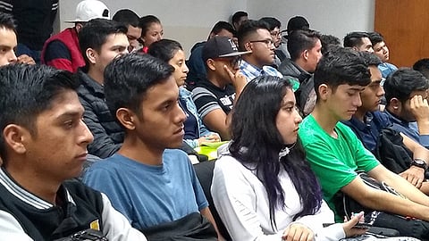 Los estudiantes deberán contar con la aceptación de un asesor de UMSNH (Foto ilustrativa Twitter @TVNICOLAITA) 