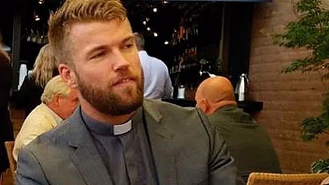 El hombre ha sido sacerdote desde los 27 años (Foto: @crossfitpriest)