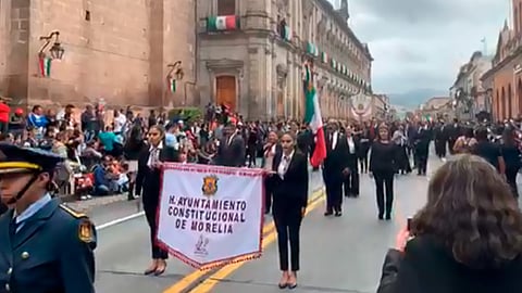 Inicia el desfile en Morelia y éste es el enlace para verlo en vivo