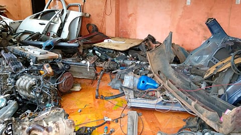 La FGE concluyó la diligencia de cateo en inmueble relacionado en hechos delictuosos (Foto: Cortesía)