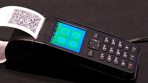 Uno de los beneficios de la emisión de facturas instantáneas en Terminales Punto de Venta, es disminuir los tiempos relacionados con la entrega de información fiscal (Foto: SAT)