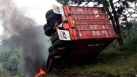 Se vieron involucrados tres automóviles 
(Foto: RED 113)