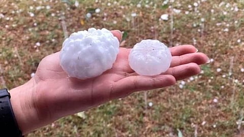 En algunas zonas de Australia hubo ráfagas de viento de que superaron los 57 kilómetros por hora (Foto Twitter: Edwin Mens)