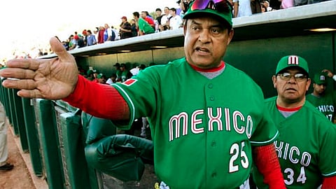 En 2 ocasiones llevó a los Tomateros a ganar la Serie del Caribe