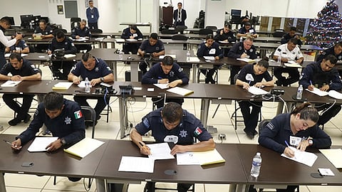 El funcionario, consideró que con esta determinación, Michoacán contará con menores mandos policiales en los municipios (Foto Cortesía) 