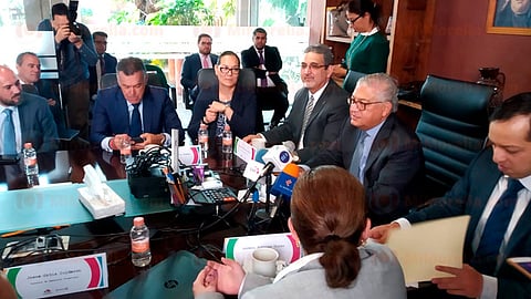 El secretario de Finanzas, destacó que se eligió la menor tasa efectiva (Foto: Guadalupe Martínez)